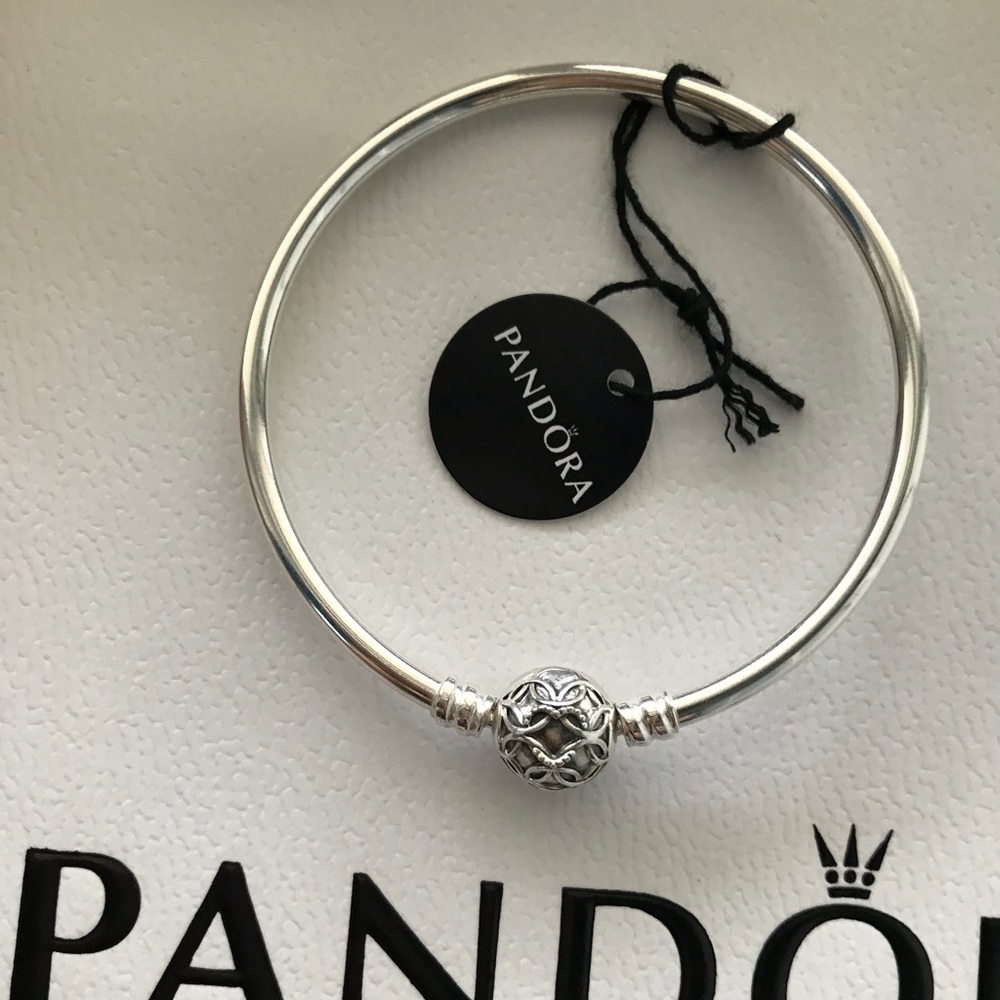 PANDORA LE PATTERN OF LOVE BANGLE